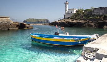 Italy, Lazio, Ventotene island, boats