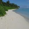 Maldives, Faafu atoll, Nilandhoo beach