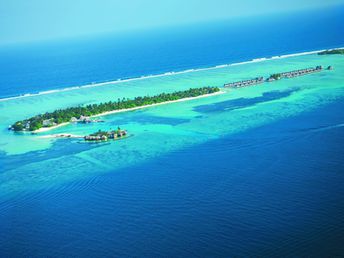 Мальдивы, Остров Куда Хураа, вид сверху