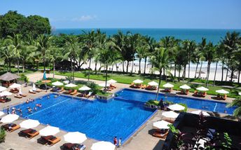 Singapore, Bintan island, pool