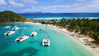 Mayreau island, Carnash Bay, aerial view