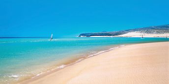 Spain, Canary Islands, Fuerteventura island, Sotavento windsurfing