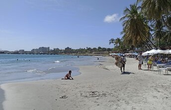 Венесуэла, Остров Маргарита, пляж Плайя-де-Пампатар