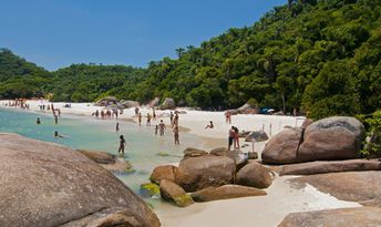 Brazil, Santa Catarina isl, Ilha do Campeche beach