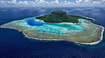 Fiji, Lau islands, Vatuvara, aerial view