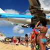 Остров Сен-Мартен, пляж Maho Beach